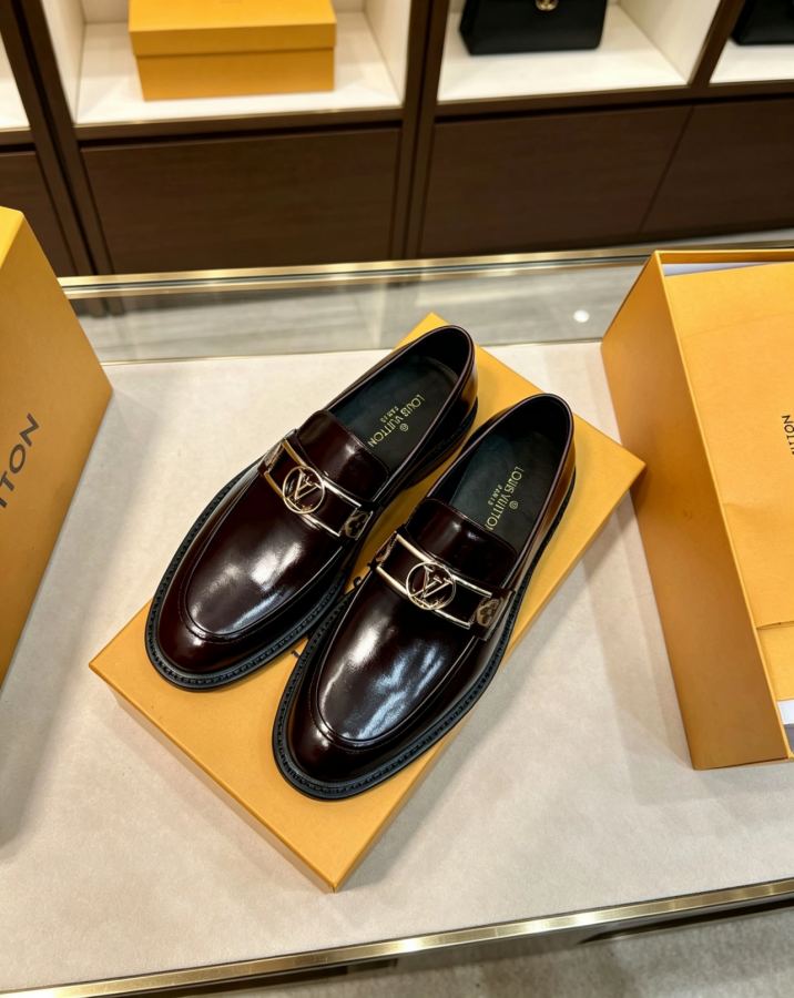 LV women's shoes Louis Vuitton LV 38-44 45.46 ¥ — 1:1 Replica For Sale — photo 2