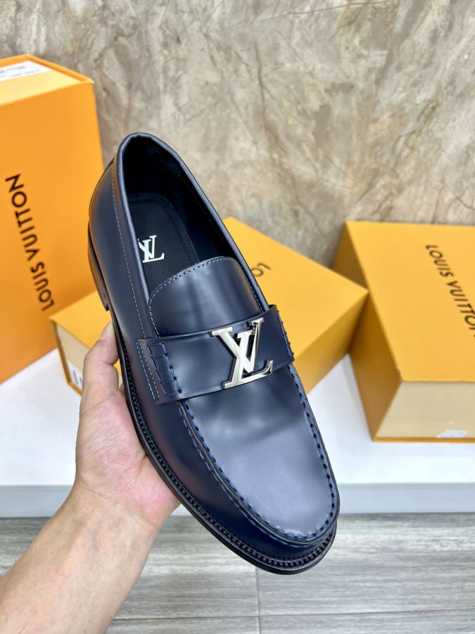 LV women's shoes Louis Vuitton LV 39-44 38.45.46 ¥ — 1:1 Replica For Sale — photo 7