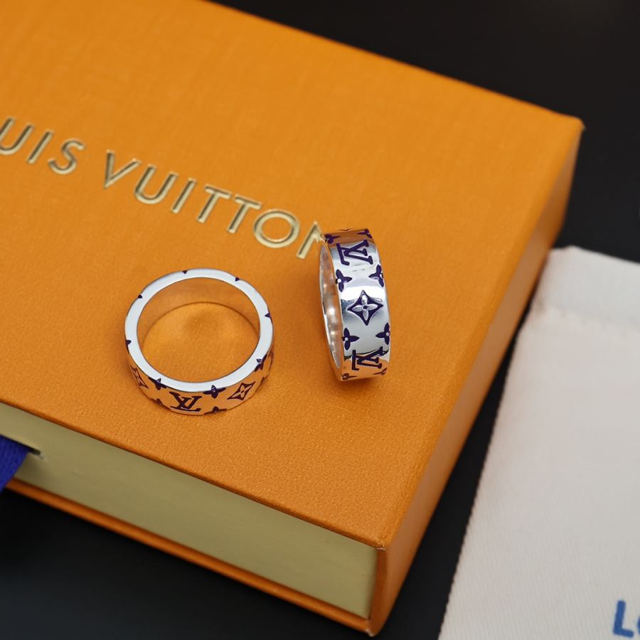 Louis Vuitton Jewelry Louis Vuitton Louis Vuittonlv New logo M L 6-11 — 1:1 Replica For Sale — photo 5