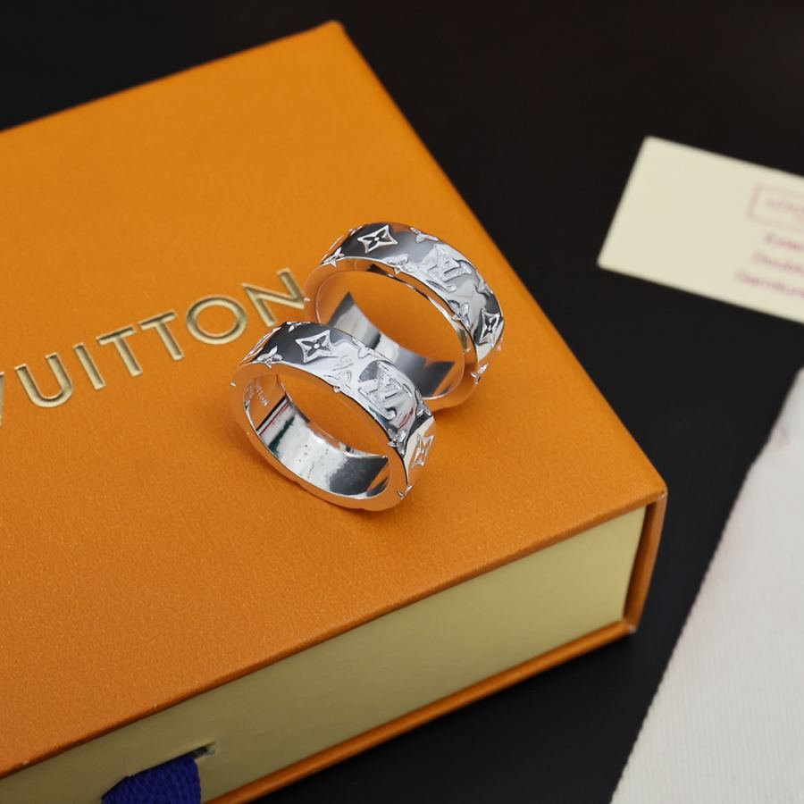 Louis Vuitton Jewelry Louis Vuitton Louis Vuittonlv logo M L 6-11 — 1:1 Replica For Sale — photo 6