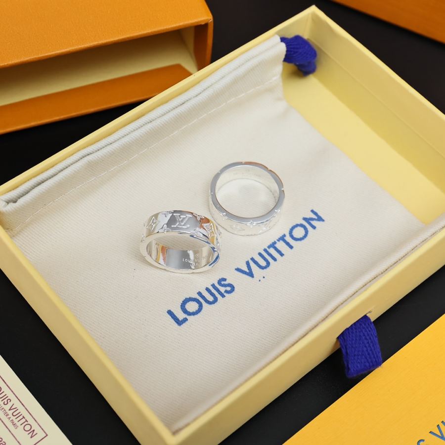 Louis Vuitton Jewelry Louis Vuitton Louis Vuittonlv logo M L 6-11 — 1:1 Replica For Sale — photo 7
