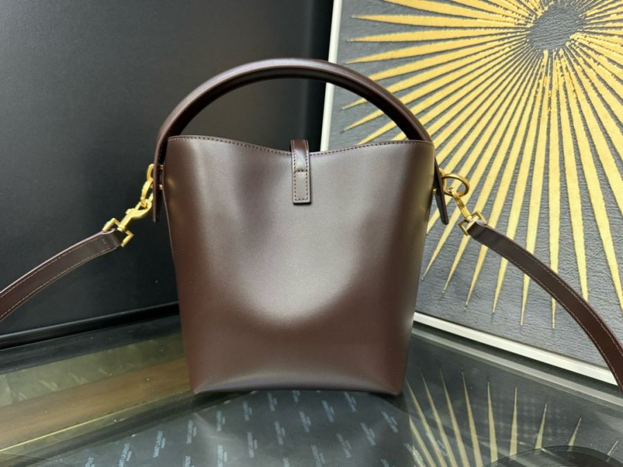YSL väska New LE 5À7 _ New logo — photo 3
