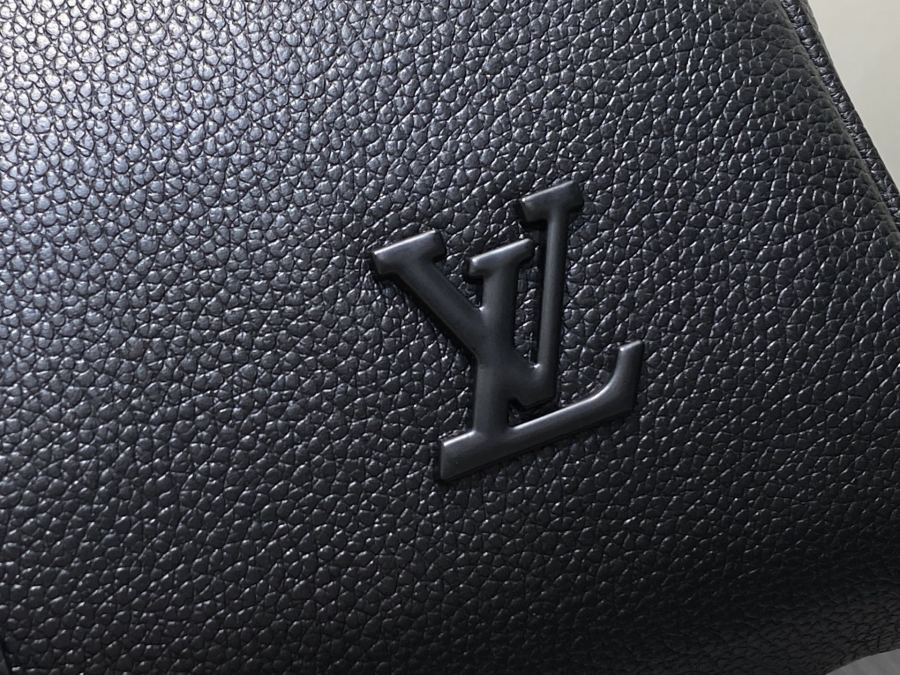 valise M15249 Keepall Bandoulière 35 Keepall Bandoulière 35 LV Aerogram Series LV Initials 34 — 1:1 Replica — photo 6