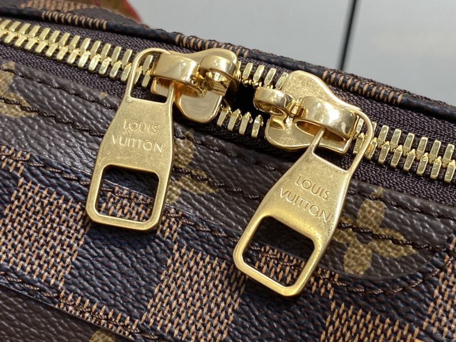 valise M26119 KEEPALL BANDOULIÈRE 50 Keepall Bandoulière 50 Monogram Db Monogram Reverse Damier — AAA Quality Replica — photo 7