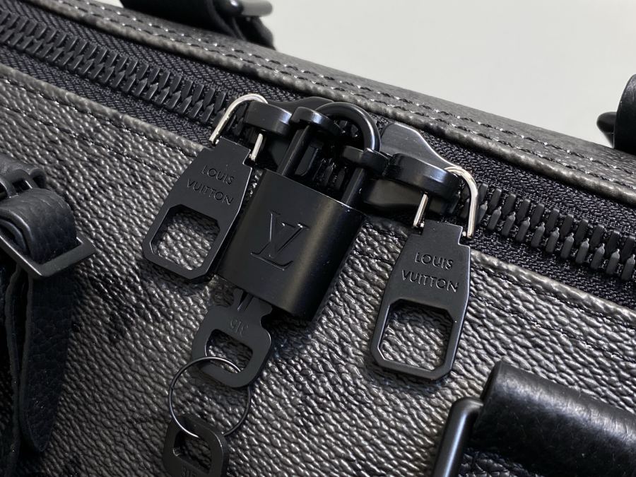 valise M28403 45cm Keepall Bandoulière 45 Monogram Midnight Monogram 27 x 20 x 45 x — 1:1 Replica For Sale — photo 10