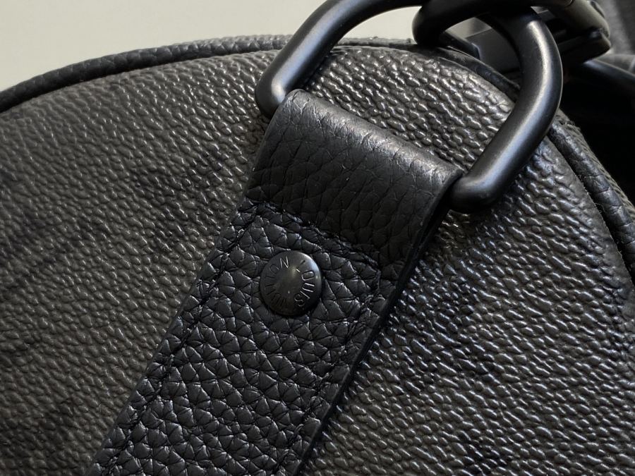 valise M28403 45cm Keepall Bandoulière 45 Monogram Midnight Monogram 27 x 20 x 45 x — 1:1 Replica For Sale — photo 8