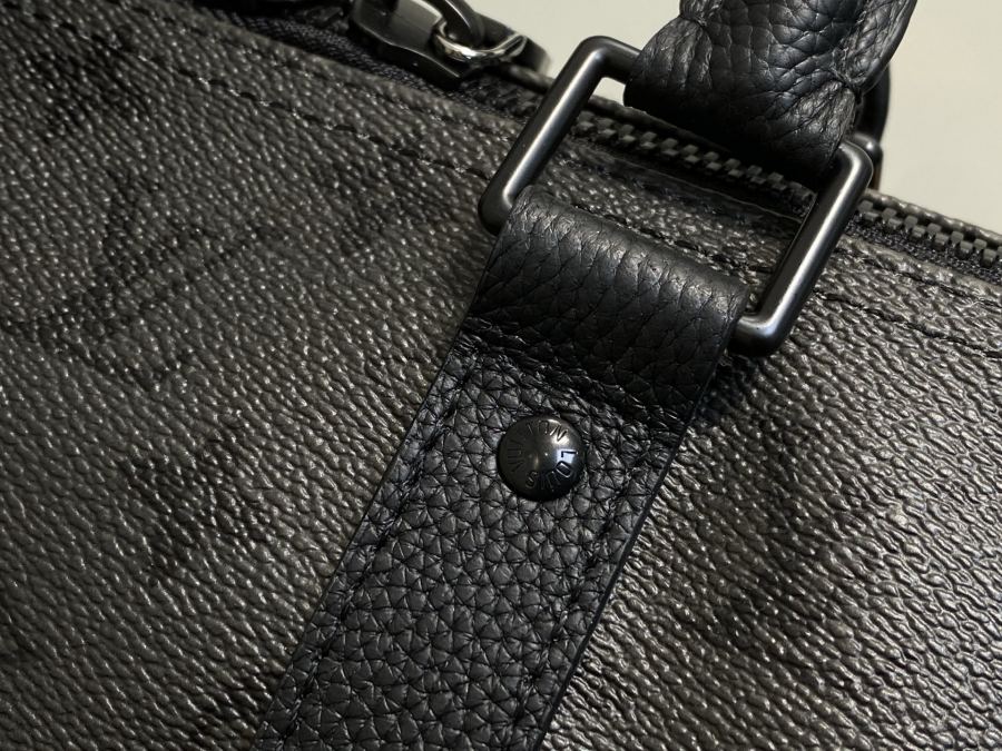 valise M28370 35cm speedy KEEPALL BANDOULIÈRE 35 Keepall Bandoulière 35 Monogram Midnight xl 21 — AAA Quality Replica — photo 5