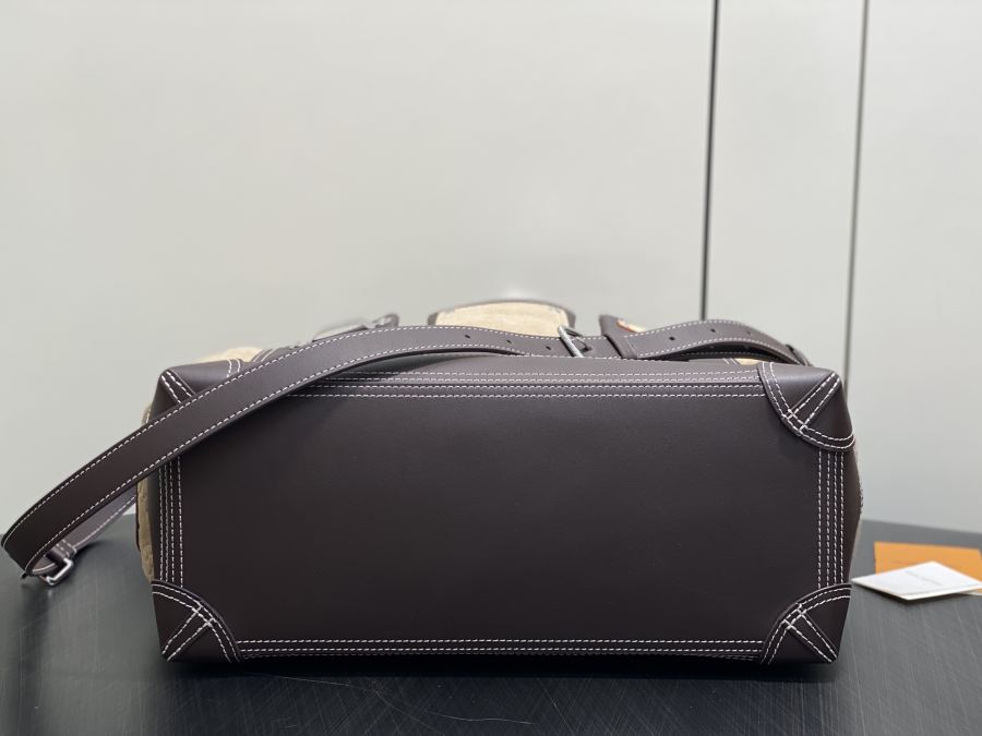 LV bag M26019 STEAMER 40 Steamer 40 Workwear sj Series Pharrell Williams Louis Vuitton Malletier — 1:1 Replica For Sale — photo 4