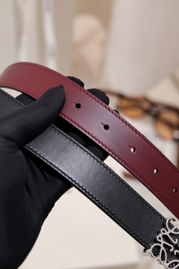 Loewe Belt Loewe 2.8 reversible belt, one can be used as two, fine brass hardware, durable, classic — 1:1 Replica For Sale — photo 7