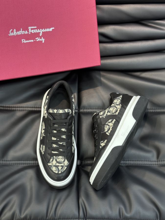 Ferragamo women's shoes Ferragamo | Men's GANCINI — Premium Replica — photo 2