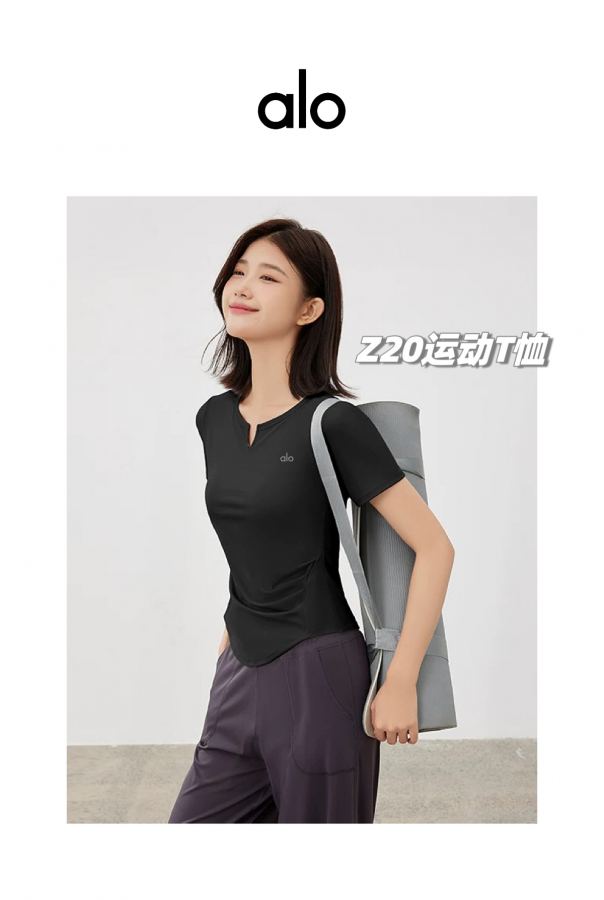 Alo T-shirt alo yoga 2025 Women's T — 1:1 Replica — photo 5