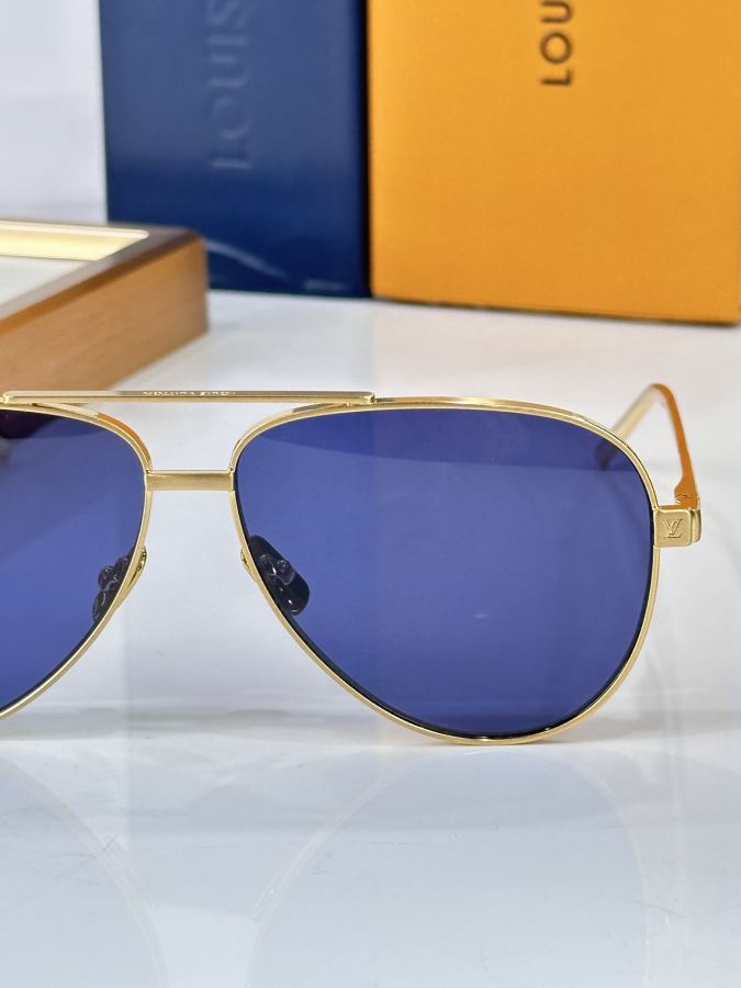 Lunettes LV SS25 LV Ride 2545 Louis Vuitton Monogram LV — photo 7