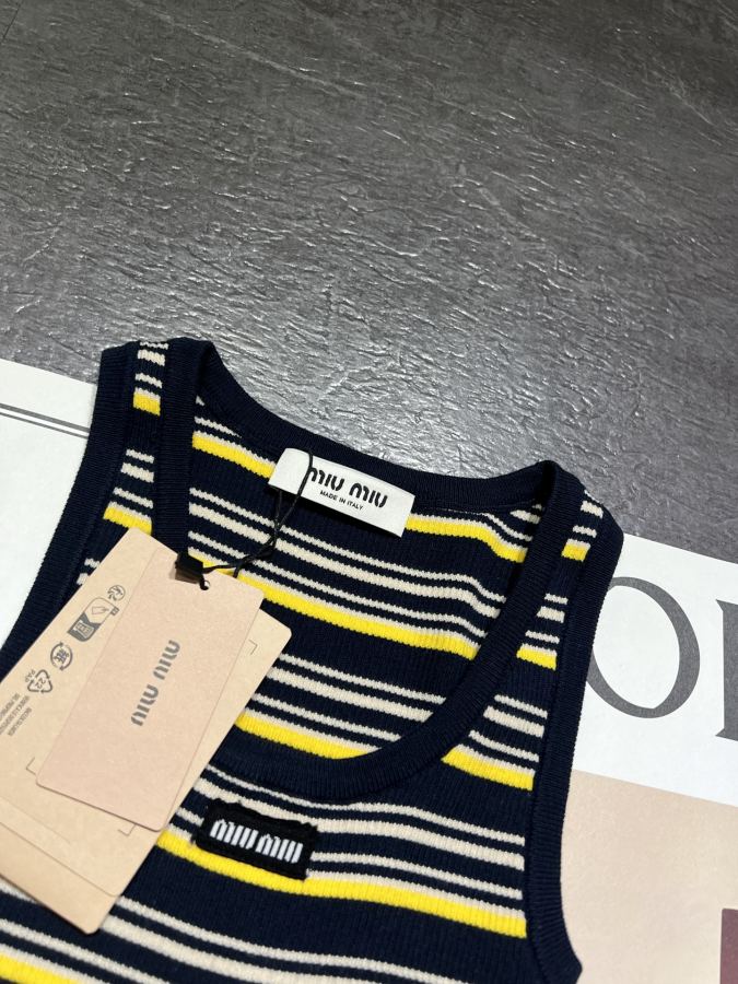 Miumiu Women Miumi* 26ss OK SML00153290 — AAA Quality Replica — photo 8