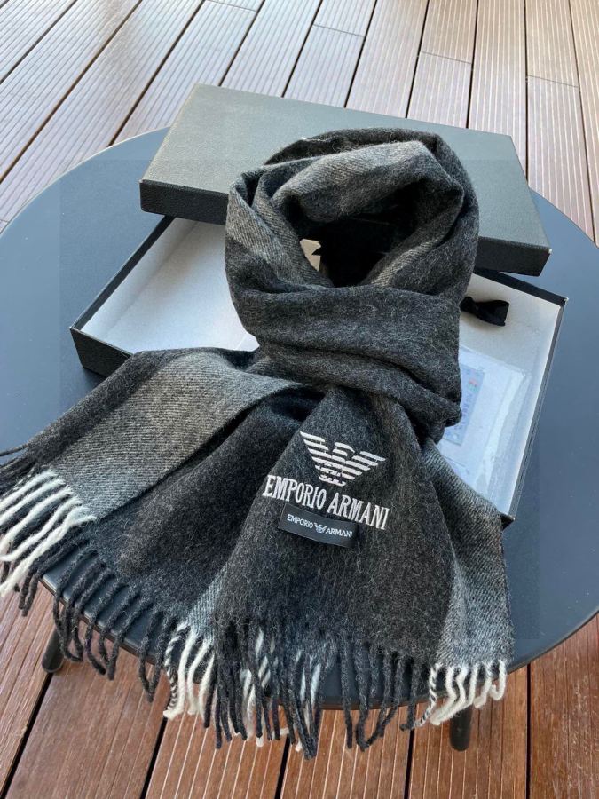 Armani scarf The latest striped and color-blocked men's lamb wool scarf from Armani's overseas counters, — 1:1 Replica — photo 8