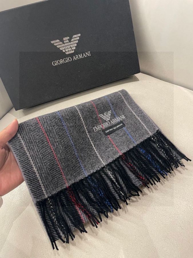 Armani scarf The latest striped and color-blocked men's lamb wool scarf from Armani's overseas counters — Premium Replica — photo 2