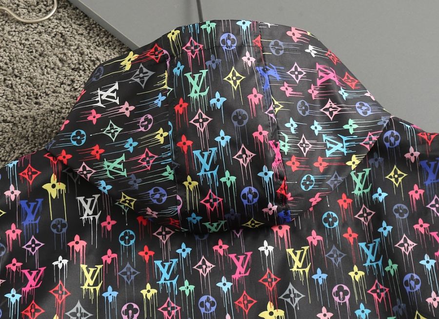 LV men Louis Vuitton LV 2026 n M XXXL L 175/140 — Premium Replica — photo 9