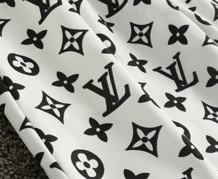 LV men Louis Vuitton LV 2026 n M XXXL L 175/140 — 1:1 Replica For Sale — photo 10