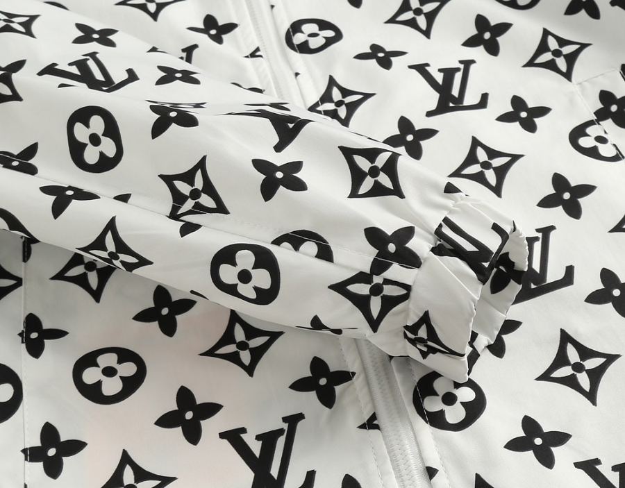 LV men Louis Vuitton LV 2026 n M XXXL L 175/140 — 1:1 Replica For Sale — photo 5