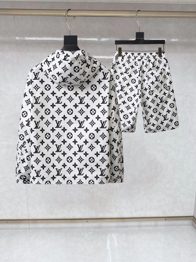 LV men Louis Vuitton LV 2026 n M XXXL L 175/140 — 1:1 Replica For Sale — photo 2