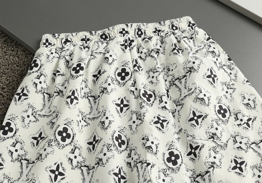 LV men Louis Vuitton LV 2026 n M XXXL L 175/140 — AAA Quality Replica — photo 8