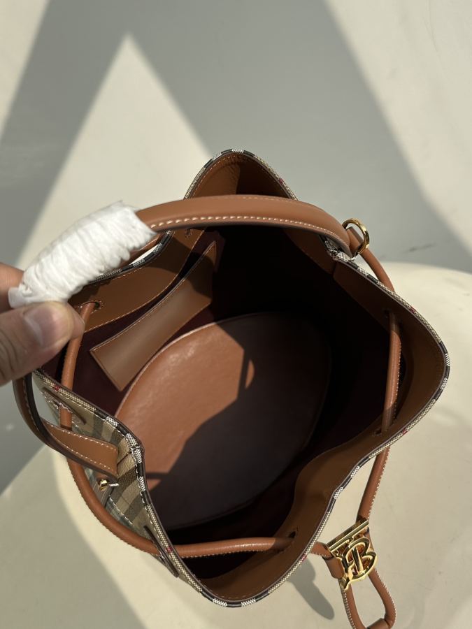 Burberry bag B Series TB Series Vintage + Thomas Burberry 26 X26 X16cm — 1:1 Replica For Sale — photo 8