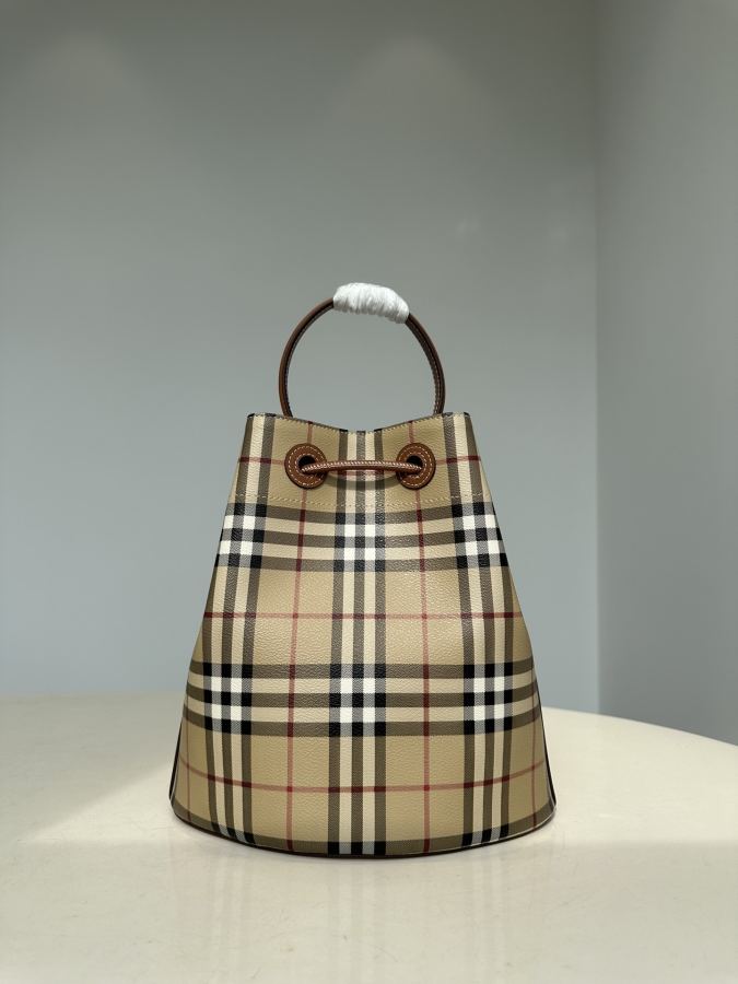 Burberry bag B Series TB Series Vintage + Thomas Burberry 26 X26 X16cm — 1:1 Replica For Sale — photo 5