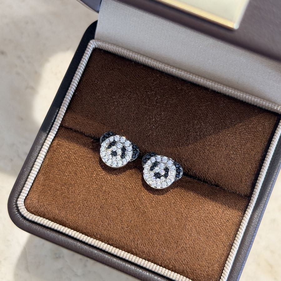Qeelin Jewelry Kirin High Jewelry Charity Panda Bear Black and White Earrings 925 Sterling Silver — 1:1 Replica — photo 3