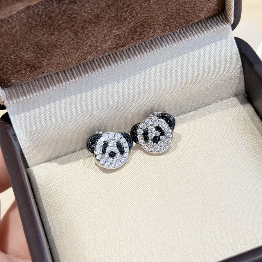 Qeelin Jewelry Kirin High Jewelry Charity Panda Bear Black and White Earrings 925 Sterling Silver — 1:1 Replica — photo 5