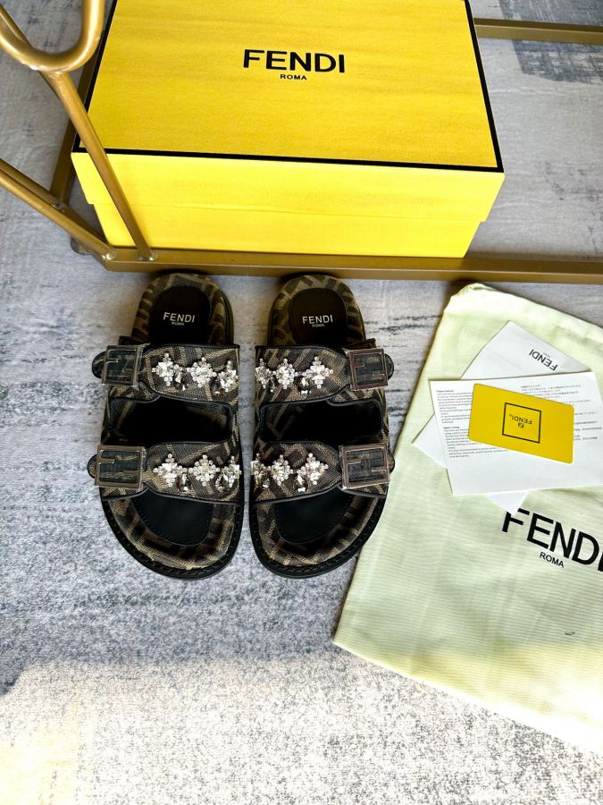 Fendi women's shoes FENDI FF 35-45 — AAA Quality Replica — photo 2