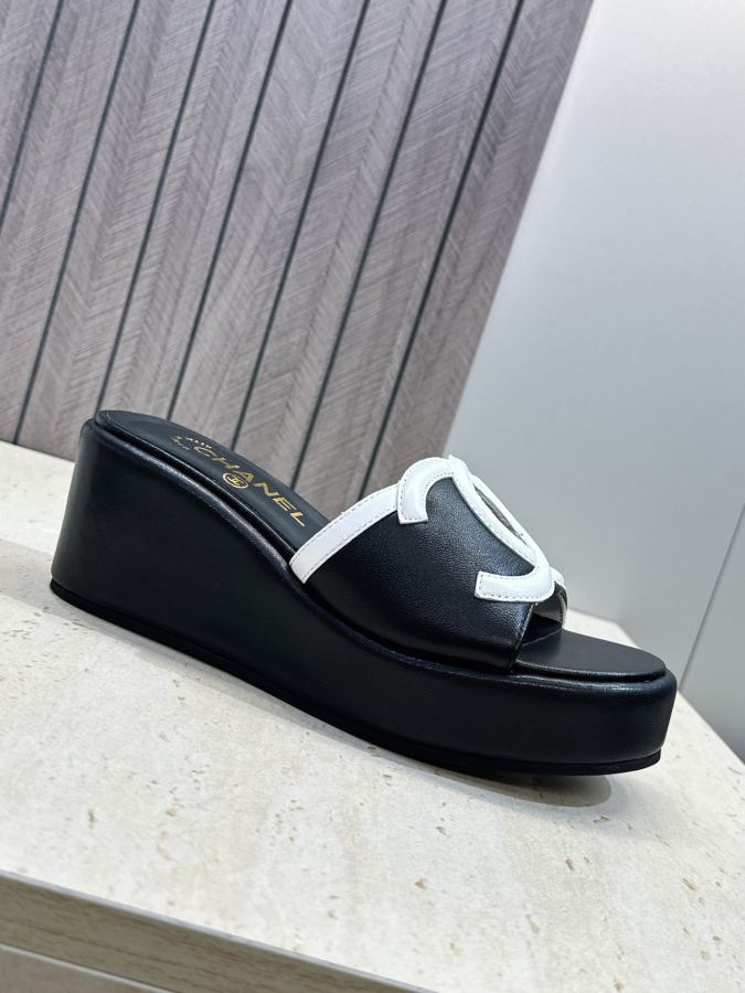 CHANEL women's shoes CHANEL Chanel2026 New C logo — 1:1 Replica — photo 6