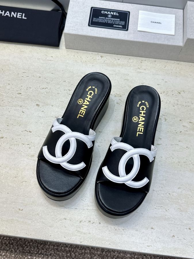 CHANEL women's shoes CHANEL Chanel2026 New C logo — 1:1 Replica — photo 2