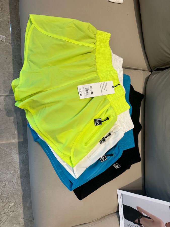 Alo Shorts Alo yoga Women's — 1:1 Replica — photo 5