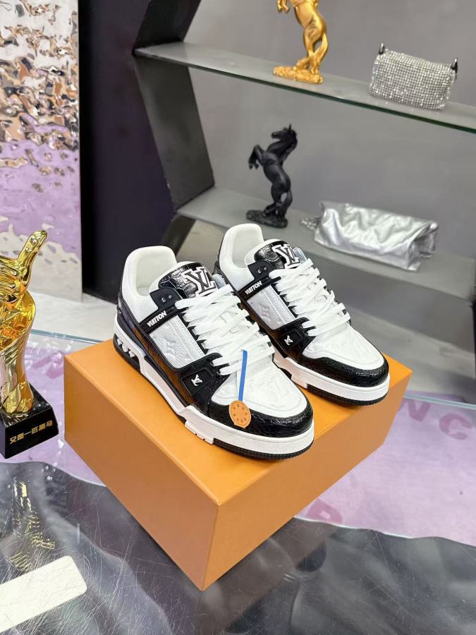 Última cor do sapato Louis Vuitton enviado — photo 3
