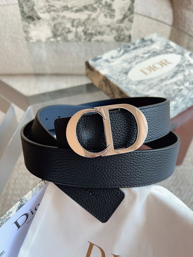 Dior belt men's casual belt series. The simple metal "CD" logo expresses fashionable style; it is — AAA Quality Replica — photo 5