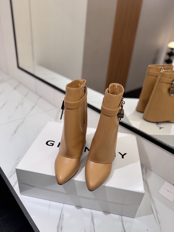Givenchy women's shoes Special counter genuine customized version — 1:1 Replica For Sale — photo 3