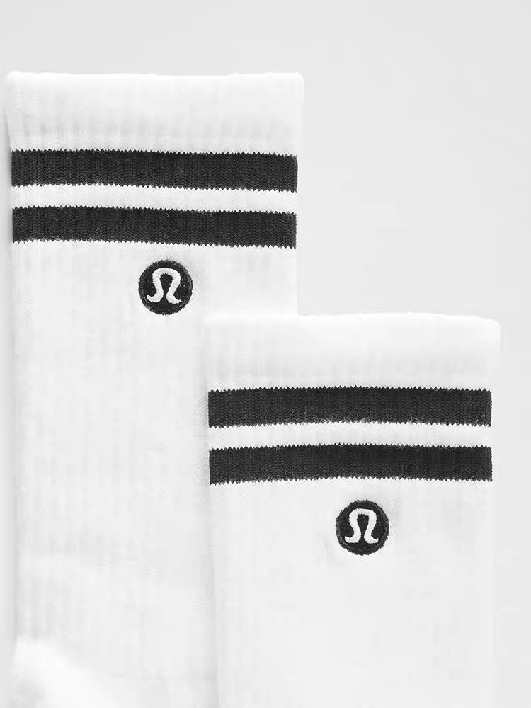 Lulu accessories A single pair of their socks costs more than 100! — 1:1 Replica For Sale — photo 5