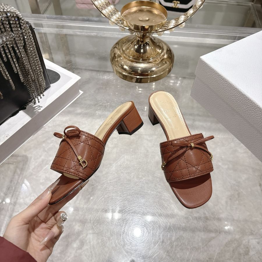 Фабрика женской обуви Dior — photo 3