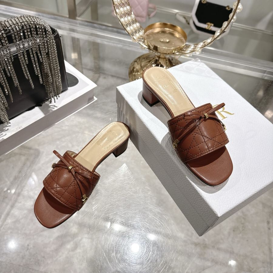 Фабрика женской обуви Dior — photo 6