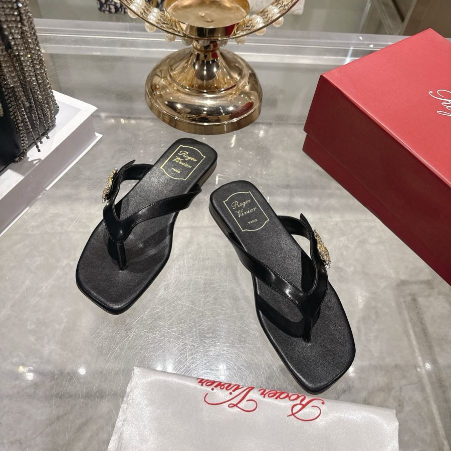 RV women's shoes Factory New RV flip-flops are suitable for shopping and leisure, versatile and fashi — 1:1 Replica For Sale