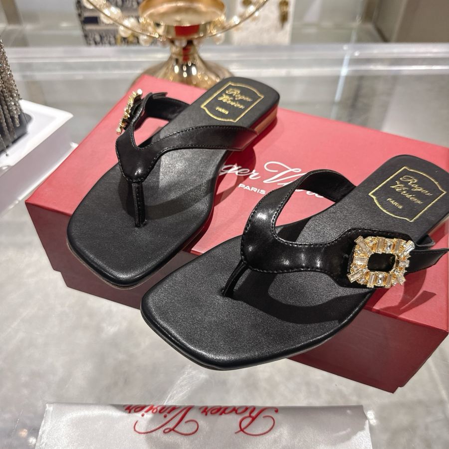 RV women's shoes Factory New RV flip-flops are suitable for shopping and leisure, versatile and fashi — 1:1 Replica For Sale — photo 7