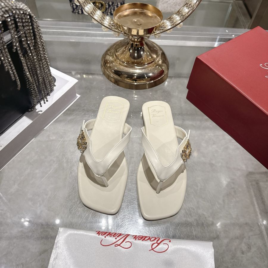 RV women's shoes Factory New RV flip-flops are suitable for shopping and leisure, versatile and fashi — AAA Quality Replica