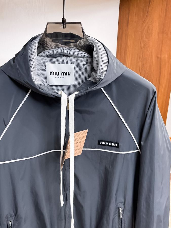 MIUMIU heren miumiu 2026 Logo Bestel M-3 XL — photo 4