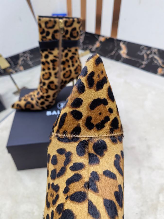 Balenciaga Women's Shoes From the factory, 𝘽𝙖𝙡*𝙖𝙞𝙣 Balmain autumn and winter 2025 — AAA Quality Replica — photo 4