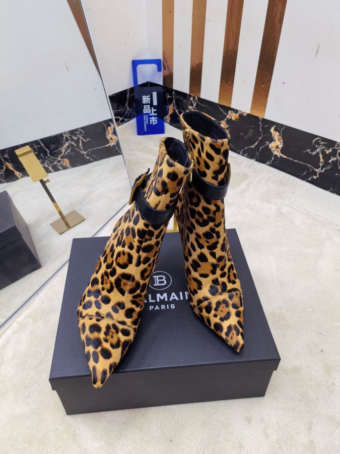 Balenciaga Women's Shoes From the factory, 𝘽𝙖𝙡*𝙖𝙞𝙣 Balmain autumn and winter 2025 — AAA Quality Replica — photo 8