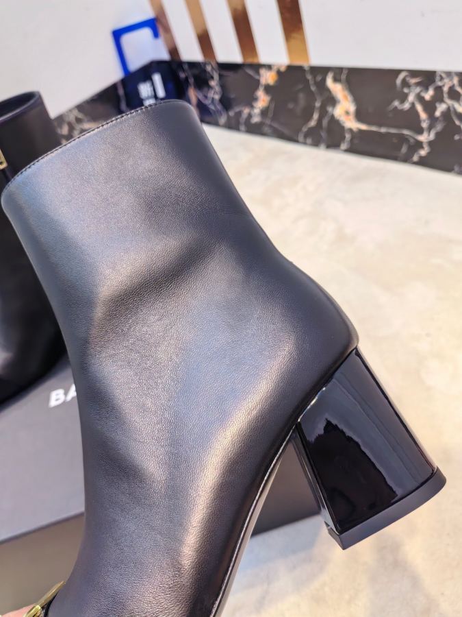 Balenciaga Women's Shoes Factory 𝘽𝙖𝙡*𝙖𝙞𝙣 2026 — 1:1 Replica — photo 5
