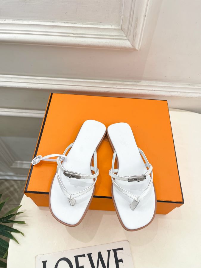 Sapatos femininos Hermes 𝐇𝐄𝐑𝐌𝐄* Hermès 26𝐬𝐬