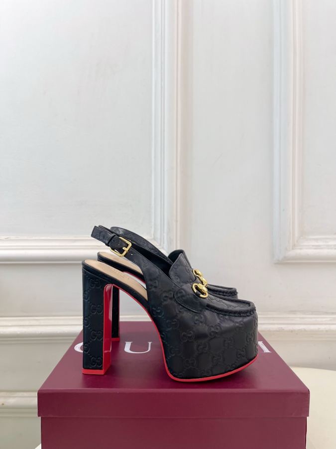 Gucci women's shoes Gucci | Gucci 26𝐬𝐬 — Premium Replica — photo 2
