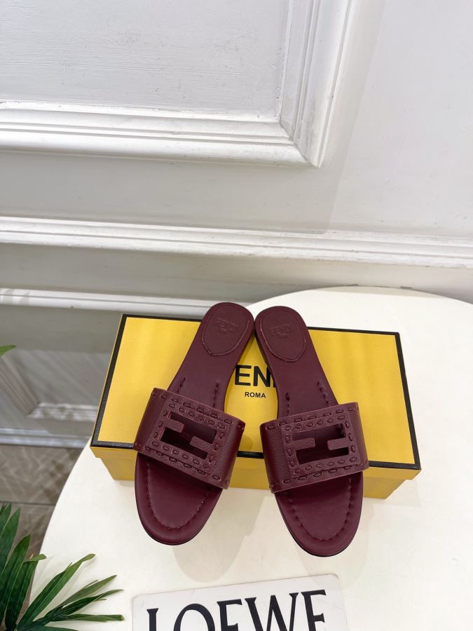 Fendi women's shoes 𝐅𝐄𝐍𝐃𝐈 | Fendi 26𝐬𝐬 — AAA Quality Replica