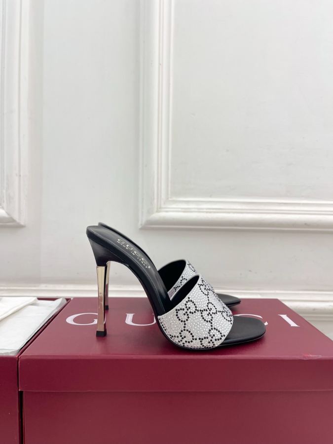 Gucci women's shoes Gucci | Gucci 26𝐬𝐬 — Premium Replica — photo 2