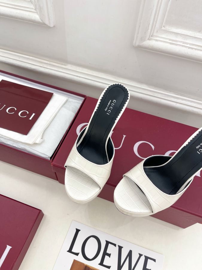 Gucci women's shoes Gucci | Gucci 26𝐬𝐬 — 1:1 Replica — photo 6